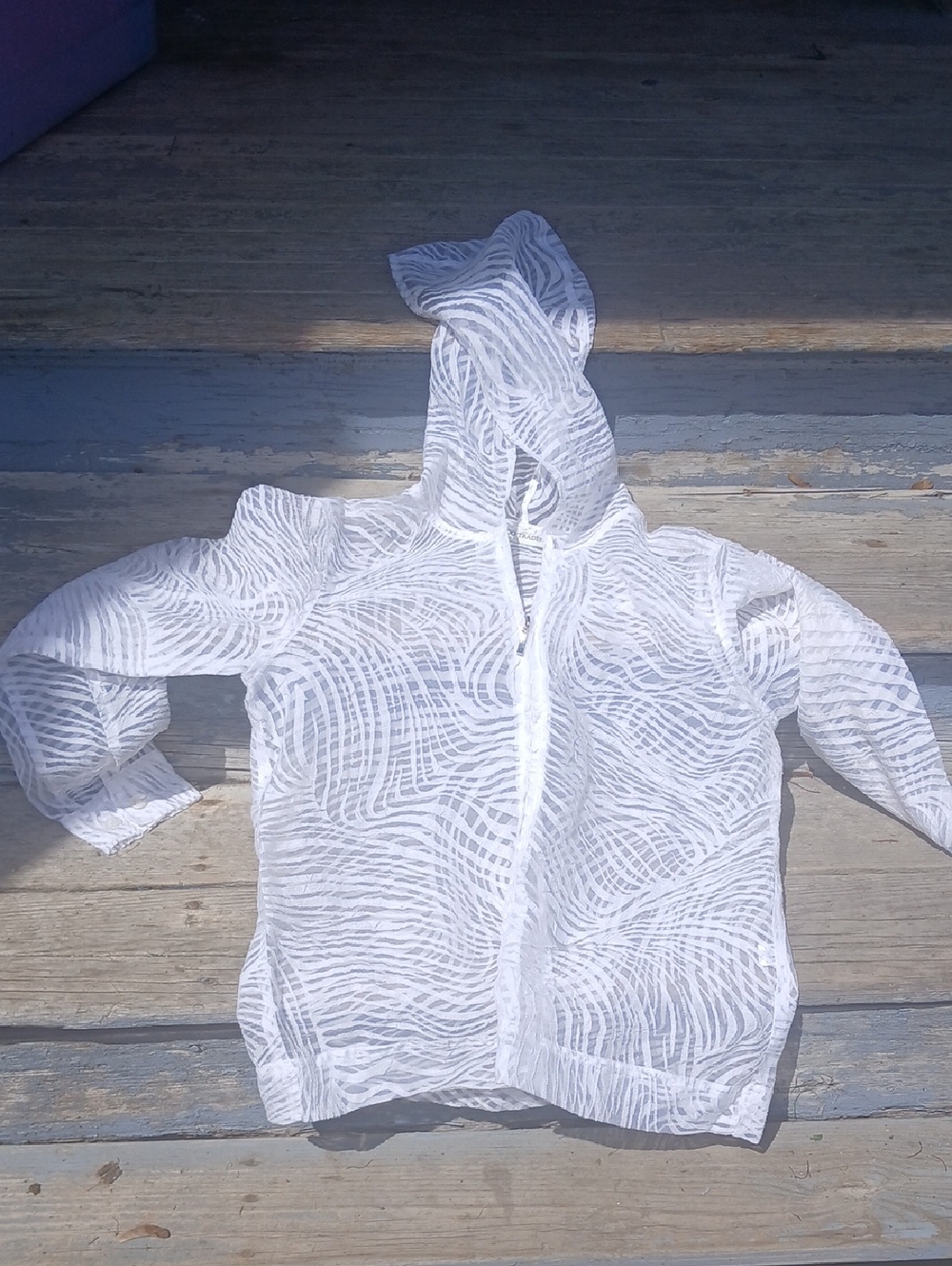 EUC Bamboo Traders Hooded Sheer White Coverup Size Small